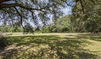 6965 Ruston Dr, Baker, LA 70714