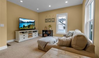 73 John St, Newstead, NY 14001