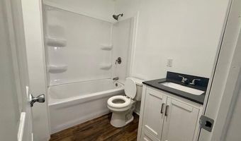 120-122 W Buckeye Ave, Ada, OH 45810
