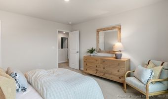 270 Maddox Dr, Aberdeen, NC 28315