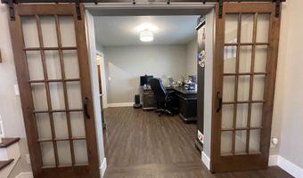 6860 W DESIGN Dr, Appleton, WI 54942