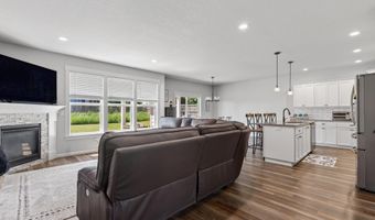 2988 NE Clearwater Dr, Albany, OR 97321