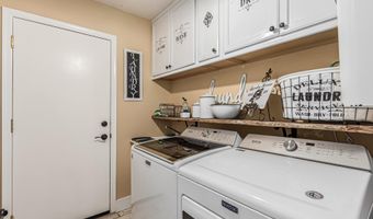 3031 E COLONIAL Pl, Chandler, AZ 85249