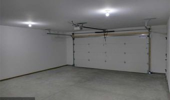 622 Pondhurst Dr, Amery, WI 54001