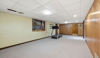 4002 7th Ave, Anoka, MN 55303