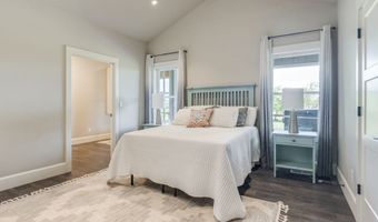 21625 BUTTEVILLE Rd, Aurora, OR 97002