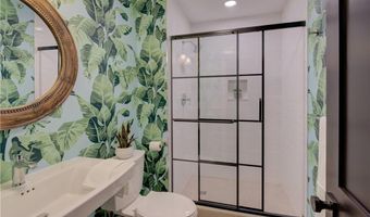 3 Tyler Point Rd, Barrington, RI 02806