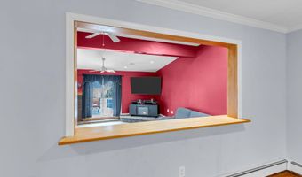 496 Apple Valley Dr, Belford, NJ 07718
