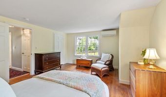 13 Carmel Rd, Andover, MA 01810