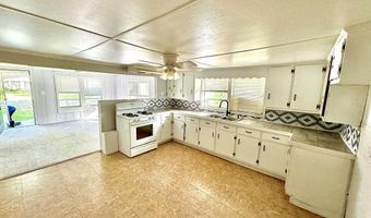 311 E College St, Beebe, AR 72012