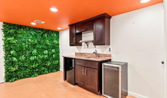 405 RHODE ISLAND Ave NE, Washington, DC 20002