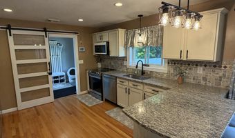 14 Hebron Rd, Bolton, CT 06043