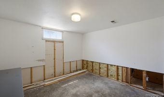 1107 E Logan St, Caldwell, ID 83605