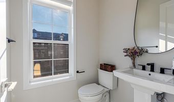 43420 GRANDMOORE St, Ashburn, VA 20148