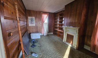 444 E 8th St, Baxter Springs, KS 66713