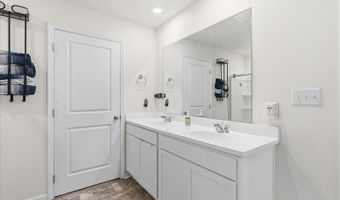 9813 Ramble Brook Ln, Apison, TN 37302