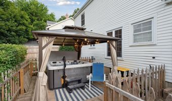 418 Darrow St, Albion, MI 49224