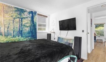 21 Watson St, Central Falls, RI 02863