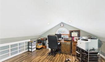 163 Winterberry Rd, Narragansett, RI 02874