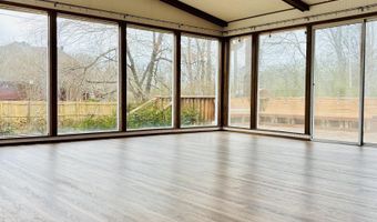 816 Teresa Dr, Benton, AR 72015