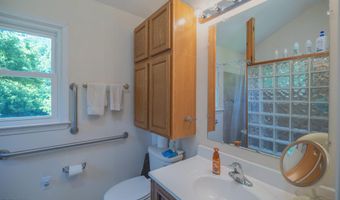 17088 N Fork River Rd, Abingdon, VA 24210