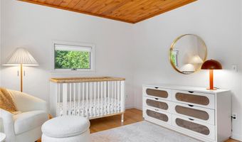 23 King Tom Dr, Charlestown, RI 02813
