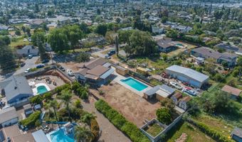 612 Momar Ln, Escondido, CA 92027