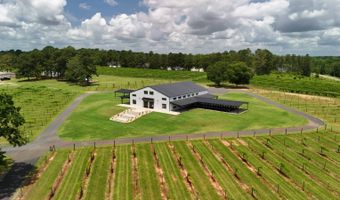 207 Wolf Creek Dr, Americus, GA 31719