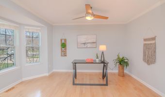 1848 Harley Dr, Ann Arbor, MI 48103
