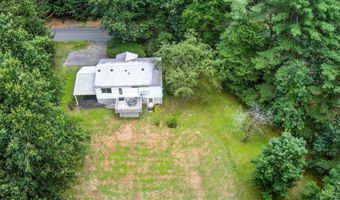 112 Leverett Rd, Amherst, MA 01002