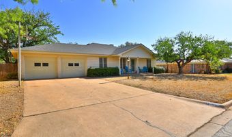 2810 Arrowhead Dr, Abilene, TX 79606