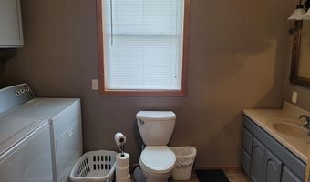 110 N College, Agency, IA 52530