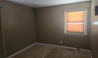 216 E Troy St, Ahoskie, NC 27910