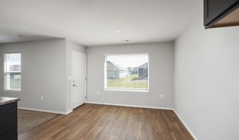 120 Pin Oak Dr, Aurora, MO 65605