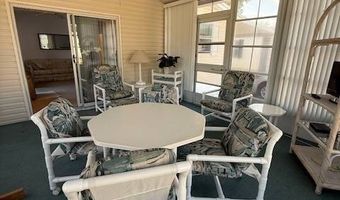 729 Royal Forest Dr, Auburndale, FL 33823