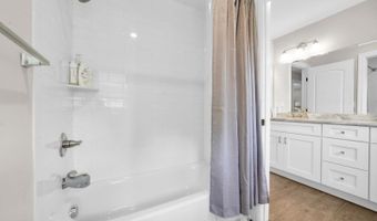 8 A Mason Ave, Bayonne, NJ 07035