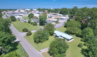 367 E Monroe Ave, Ashburn, GA 31714