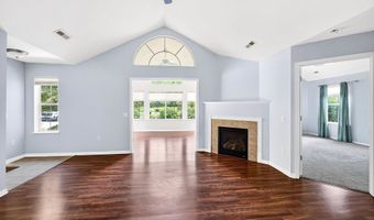 53 Harvest Way, Fitchburg, WI 53711
