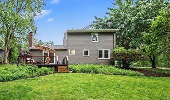6609 Rix St SE, Ada, MI 49301