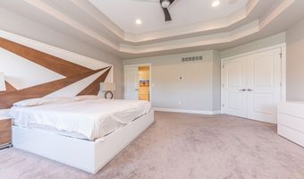 2376 Westbrooke Cir S, Ann Arbor, MI 48105