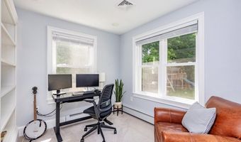 2 Amherst Rd, Andover, MA 01810