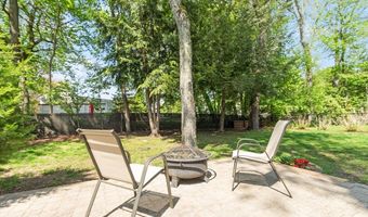 289 South Rd, Bedford, MA 01730