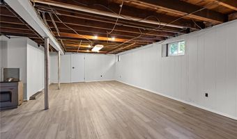 94 Carman St, Cranston, RI 02910