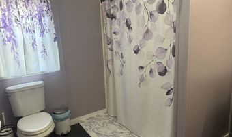 19 N St, Bangor, ME 04401