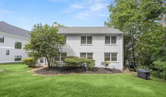 6709 PEMBERTON St, Bethesda, MD 20817