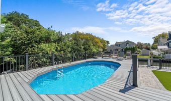 24 Lebrun Ave, Amityville, NY 11701