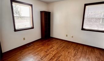 307 12th St, Bentonville, AR 72712