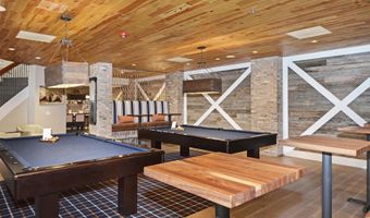 102 PHOEBE Ct, Lake Frederick, VA 22630