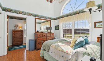 61 Pond Rd, Albion, ME 04910