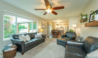 2013 NW School St, Ankeny, IA 50023